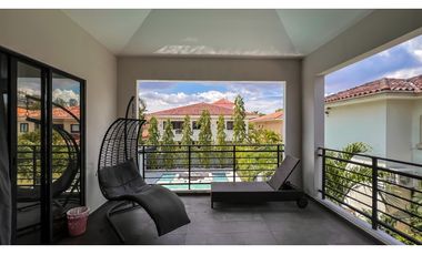 VENTA DE RESIDENCIA DE LUJO EN COSTA DEL ESTE -S.G.