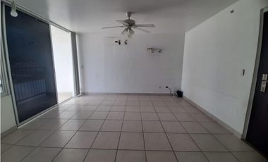 VENTA  DE APARTAMENTO EN PARQUE LEFEVRE - PH LEFEVRE 75