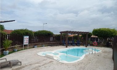 VENTA DE CASA EN PH LAS ARBOLEDAS CHORRERA