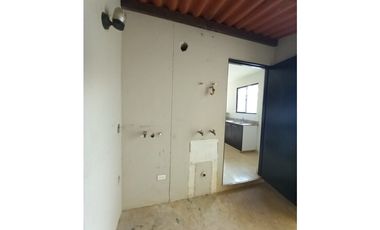 VENTA DE CASA EN PH LAS ARBOLEDAS CHORRERA