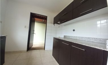 VENTA DE CASA EN PH LAS ARBOLEDAS CHORRERA