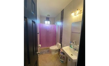 Venta de Casa en Residencial Las Colinas, San Carlitos,David Chiriquí