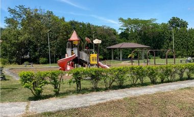 Venta de Casa en Residencial Las Colinas, San Carlitos,David Chiriquí