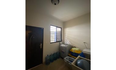Venta de Casa en Residencial Las Colinas, San Carlitos,David Chiriquí