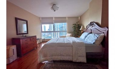 Venta de apartamento en la Avenida Balboa, Bayfront Tower RB
