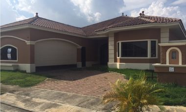 Casa en venta en Costa Sur (ID 10862)