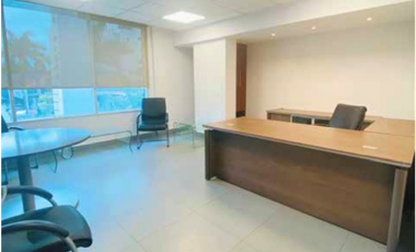 Oficina en Green Plaza Costa del Este (ID 12709)