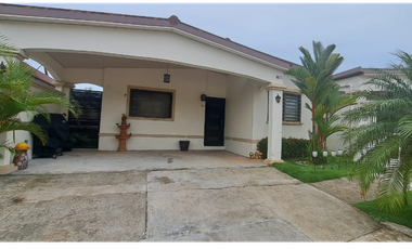 Venta de Casa Reposeida en La Chorrera, Panamá Oeste