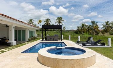 Venta casa en Vistamar Golf Beach & Marina