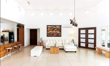 Venta casa en Vistamar Golf Beach & Marina