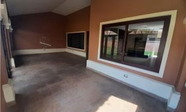 VENTA DE CASA EN  SUNSET COAST - COSTA SUR