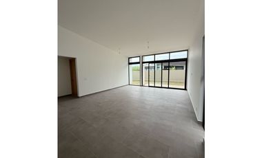 CASAS A LA VENTA EN ALTOS DE PANAM