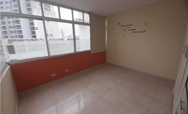 VENTA APARTAMENTO EN EDISON PARK PH VIVENDI