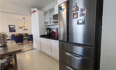 SE ALQUILA APARTAMENTO EN MARBELLA CON VISTA AL MAR