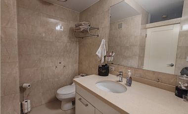 SE ALQUILA APARTAMENTO EN MARBELLA CON VISTA AL MAR