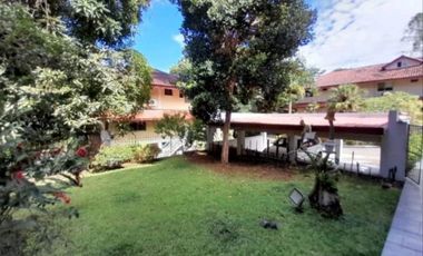 SE VENDE CASA REMODELADA EN ALBROOK