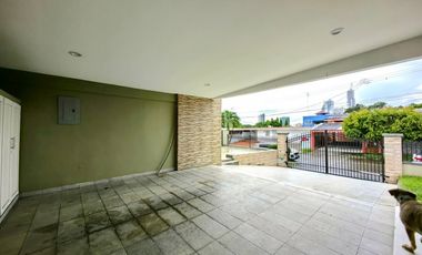 Venta de casa con apartamento anexo en Betania, Panamá RB
