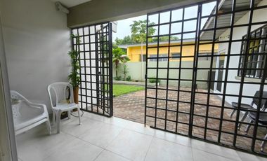 Venta de casa con apartamento anexo en Betania, Panamá RB