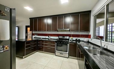 Venta de casa con apartamento anexo en Betania, Panamá RB