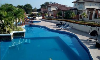 Vendo o Alquilo Hermoso Apartamento en Fontanella del Mar