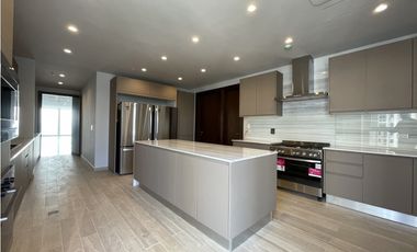 ALQUILER  APARTAMENTO EN PAITILLA PH THE TOWERS