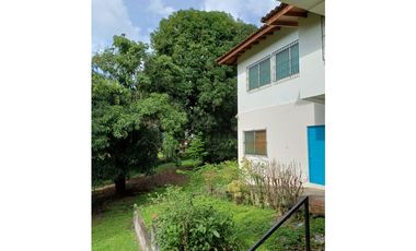 Casa Venta Calle 2da Frente al Centro de  Salud Santiago Veraguas