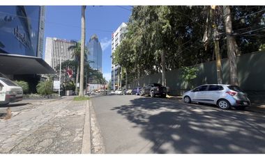 Se vende casa comercial en Bella Vista, Panamá