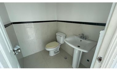 Venta ó alquiler de oficina, PH Molón Tower
