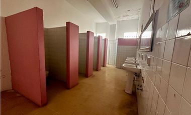 Se Alquila - Vende Edificio en Urbanización Club X