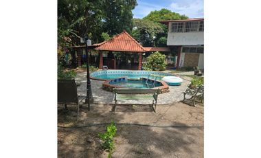 Se Vende casa en playa Gorgona   (CG)