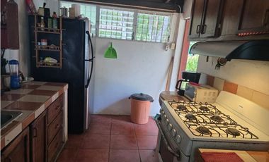 Se Vende casa en playa Gorgona   (CG)