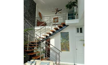 Se Vende apartamento ubicado en Coco del Mar (CG)