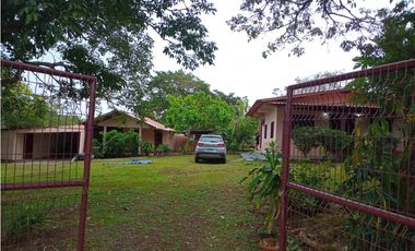 Se vende finca en chorrera (CG)