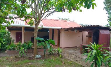 Se vende finca en chorrera (CG)