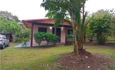 Se vende finca en chorrera (CG)