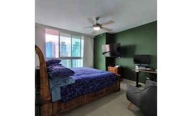 Se vende apartamento en Costa del este   (CG)