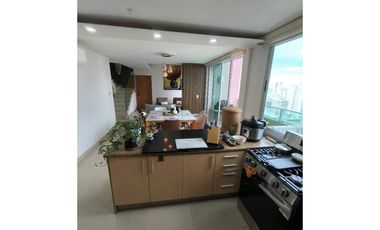 Se vende apartamento en Costa del este   (CG)