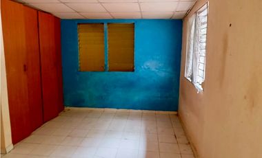 Se vende casa en el Crisol Avenida Domingo Díaz  (CG)