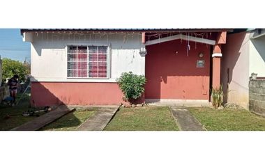Se vende casa en cabra (CG)