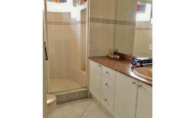 Se vende casa dúplex en Betania (CG)