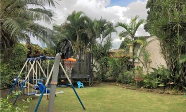 Se vende casa dúplex en Betania (CG)