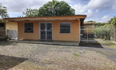 Casa venta en Barrios Unidos, Aguadulce