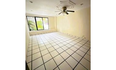 CASA  493.26 - HATO PINTADO -ALTOS DE LA LOMA.