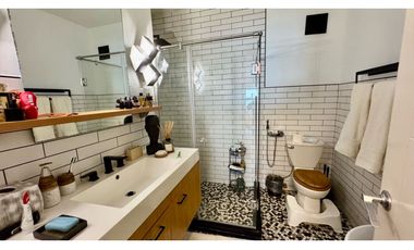 PH WATERS ON THE BAY