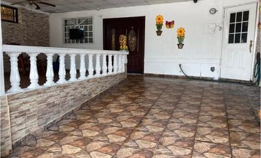 Se Vende casa en Tocumen (CG)