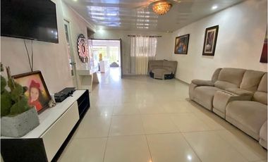 Se Vende casa en Tocumen (CG)