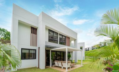 Venta Casa en Green City, Residencial Riverwalk Villas