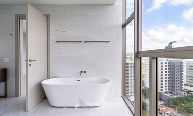 Apartamento en venta en La Maison by Fendi Casa, Santa María