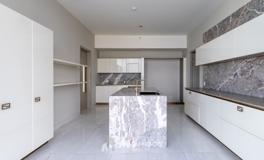 Apartamento en venta en La Maison by Fendi Casa, Santa María