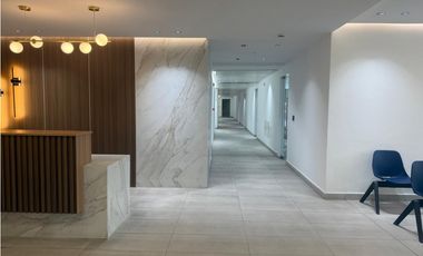 VENTA DE LOCAL COMERCIAL EN PARK SQUARE MEDICAL CENTER VIA ESPAÑA